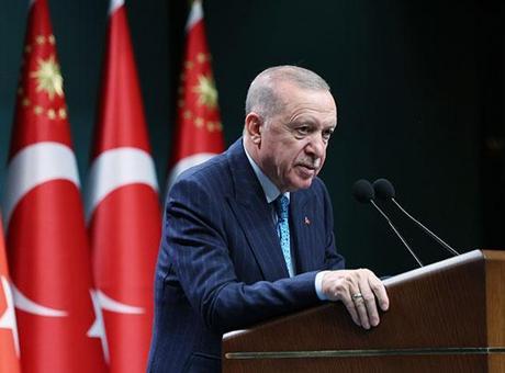 Cumhurbaşkanı Erdoğan, Şehit Polis Memuru Yalçın'ın Ailesine Taziye Mesajı Gönderdi