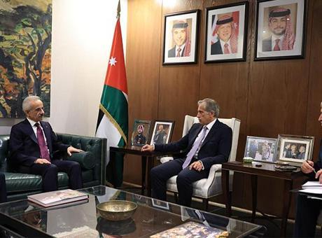 Ulaştırma ve Altyapı Bakanı Uraloğlu, Ürdün Başbakanı ile Üçlü Bakanlar Toplantısı Gerçekleştirdi