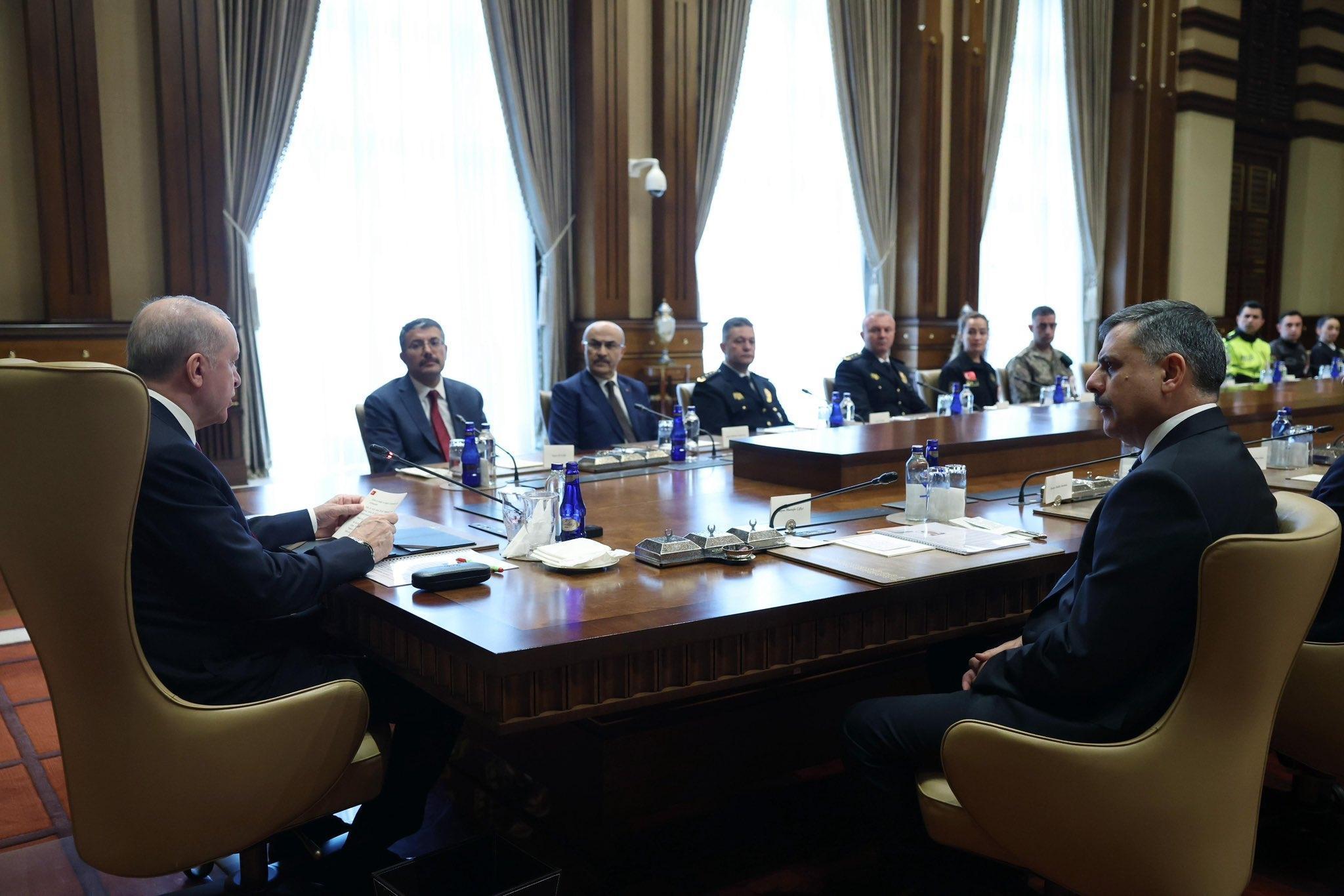 Cumhurbaşkanı Erdoğan, Polis Haftası'nda İçişleri Bakanı Çiftçi'yi Ağırladı