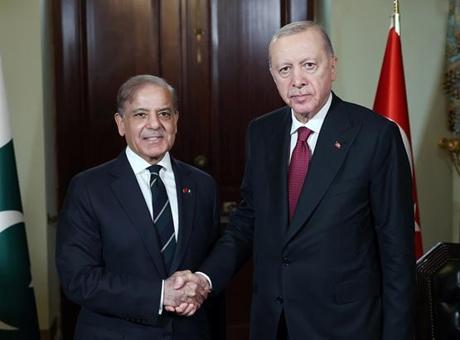 Cumhurbaşkanı Erdoğan, Pakistan Başbakanı ile Barış Sürecini Görüşmeye Açık