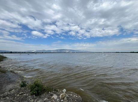 Büyük Menderes Nehri Taşarak 65 Bin Dönüm Tarım Arazisini Su Bastı