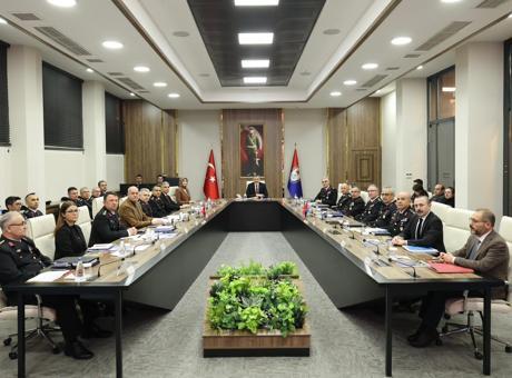 İçişleri Bakanı Çiftçi, Jandarma ve Sahil Güvenlik Akademisi'ni İnceledi