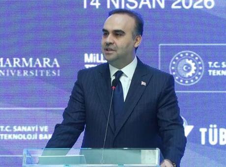 Bakan Kacır: 'Savunma Sanayi Başarılarımız Diğer Sektörlere Işık Tutuyor'