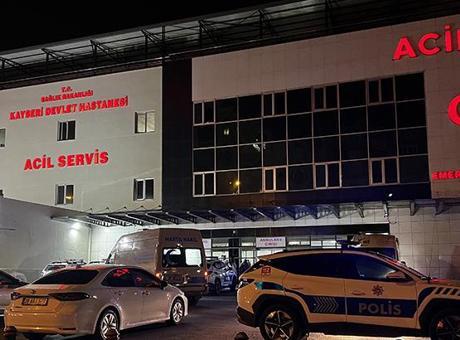 Kayseri’de Laf Atma Kavgası: 4 Kişi Yaralandı