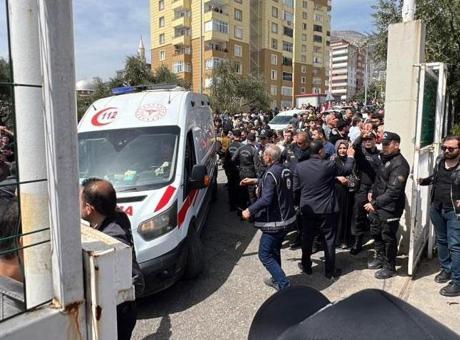 Kahramanmaraş’ta Okulda Silahlı Saldırı: Yayın Yasağı İhlallerine Soruşturma Açıldı