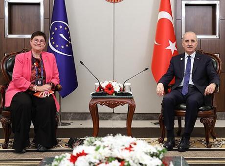 TBMM Başkanı Kurtulmuş, AKPM Başkanı Bayr ile Önemli Bir Görüşme Gerçekleştirdi