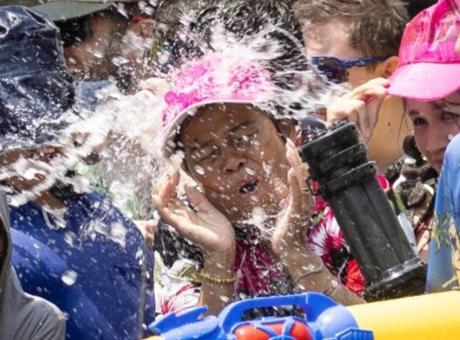Tayland'daki Songkran Festivali: İlk Üç Günde 191 Can Kaybı