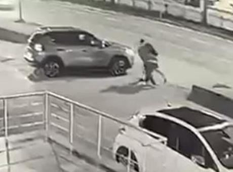 Şok Eden Olay: Eş Zamanlı Tartışma Sonrası Mesai Arkadaşını Bıçaklayarak Öldürdü