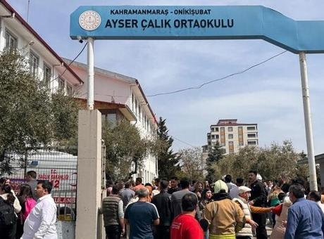 Kahramanmaraş'ta Okul Saldırısında Öğrencilerin Cesareti: Sıralarını Siper Yaptılar