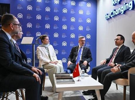 Burhanettin Duran: Türkiye'nin ADF'yi Düzenlemesi, Diplomasiye Verdiği Önemi Ortaya Koyuyor