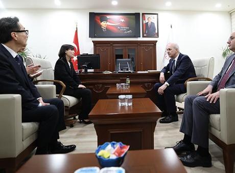 TBMM Başkanı Kurtulmuş, Rahatsızlanan Güney Kore Milletvekilini Hastanede Ziyaret Etti