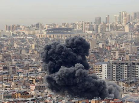 İsrail Ordusu, Lübnan'ın Güneyinde 50'den Fazla Bina İle Hizbullah Hedef Alıyor