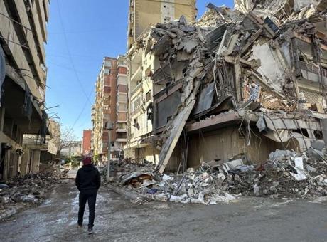 Lübnan'daki İsrail Saldırılarında Can Kaybı 2 Bini Aştı