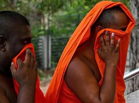 Sri Lanka'da Rahiplerin Valizinden 110 Kilo Uyuşturucu Çıktı