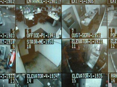 Almanya'da Askeri Sevkiyatları İzleyen Gizli Kamera Skandalı: Rusya İhtimali