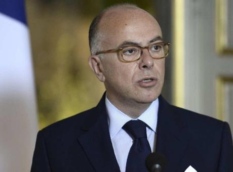 Fransa’da Cumhurbaşkanlığı Adaylığı İçin Cazeneuve Hazır: Aşırı Sağın Etkisine Dikkat!