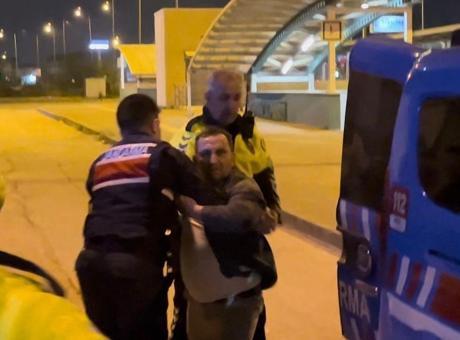 Alkollü Sürücü Yeniden Yakalandı: 'Ben Ticaret Erbabıyım' Dedi, Polise Hakaret Etti