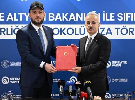 Ulaştırma ve Altyapı Bakanlığı ile Sıfır Atık Vakfı Arasında Çevresel İş Birliği Protokolü İmzalandı