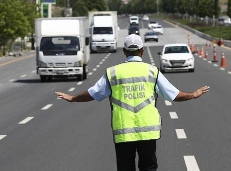 İstanbul'da Bugün Bazı Yollar Trafiğe Kapalı: Koşu Etabı İçin Alternatif Rotalar Açıklandı