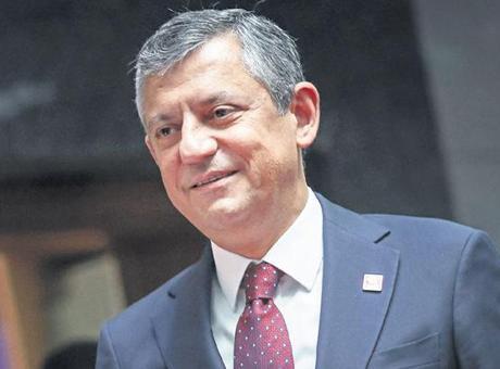 Emekliler İçin Sandık Çağrısı: 'Seçim İstiyoruz, Gerçek Zammı Talep Ediyoruz'