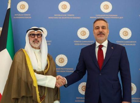 Dışişleri Bakanı Hakan Fidan, Kuveyt Dışişleri Bakanı Al-Sabah ile Ankara'da Bir Araya Geldi