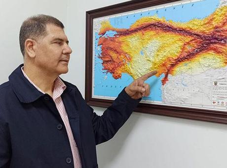 Doğu Akdeniz'de Deprem Tartışmalarına Prof. Dr. Semir Över'den Cevap