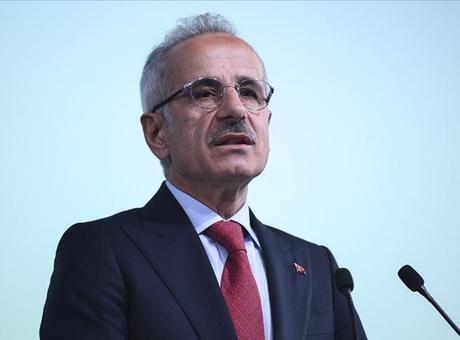 Ulaştırma Bakanı Uraloğlu: Türkiye, Ulaşımda Önemli Yatırımlar Yapmıştır