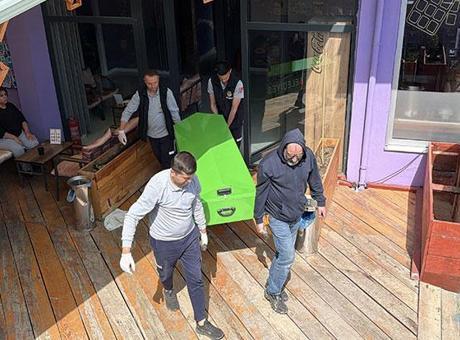 Antalya'da Gizemli Ölüm: 58 Yaşındaki Adam Pansiyonda Bulundu