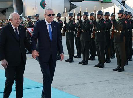 Cumhurbaşkanı Erdoğan, Cezayir Cumhurbaşkanı Tebbun'u Resmi Törenle Ağırladı