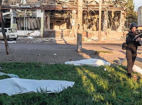 Moskova ve Kiev Arasındaki Gerilim Tırmanıyor: Yabancı Diplomatlara Tahliye Uyarısı