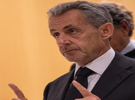 Eski Fransa Cumhurbaşkanı Sarkozy Hakkında İstenen Cezalar Açıklandı