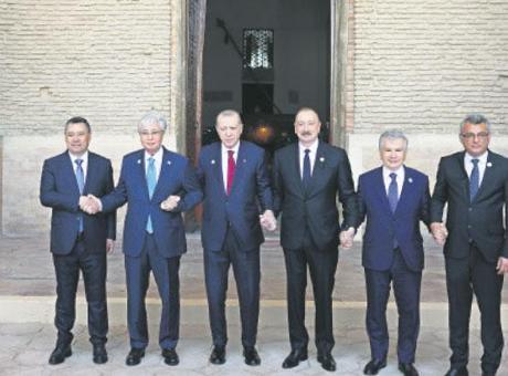 Erdoğan Kazakistan'da Türk Dünyasına İş Birliği Çağrısı Yaptı