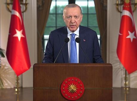 Cumhurbaşkanı Erdoğan'dan Türk Günü Yürüyüşü'ne Özel Mesaj