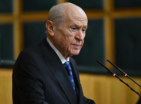 MHP Lideri Bahçeli'den Ateşli Konuşma: Türk Gençliğine Övgüler