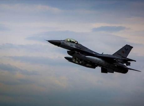 Yunanistan, Doğu Akdeniz'de F-16 Konuşlandırmasını Sürdürüyor