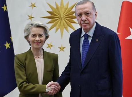 Cumhurbaşkanı Erdoğan, Ursula von der Leyen ile Önemli Görüşme Gerçekleştirdi