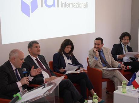 Roma'da 'Ankara NATO Zirvesi: İttifakın Güney Kanadı' Paneli Yapıldı