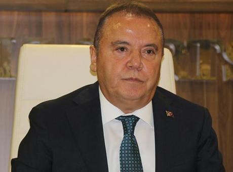 Başsavcılıktan Açıklama: Muhittin Böcek'in Tutukluluğu Sürüyor