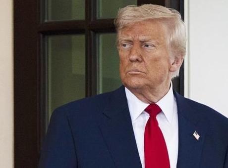 Trump, İran ile Görüşmelerin Devam Ettiğini Açıkladı