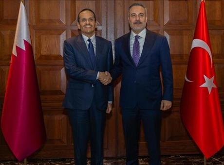 Dışişleri Bakanı Hakan Fidan, Katar Başbakanı Al Sani ile Önemli Bir Görüşme Gerçekleştirdi