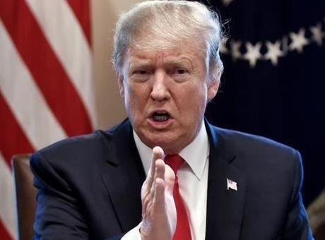 Trump, Eski Danışmanı Bolton'ı 'Savaş Düşkünü' İlan Etti
