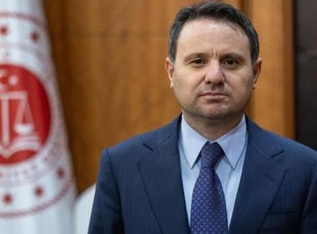 Adalet Bakanlığı 15 Bin Yeni Personel Alacak: İşte Detaylar!