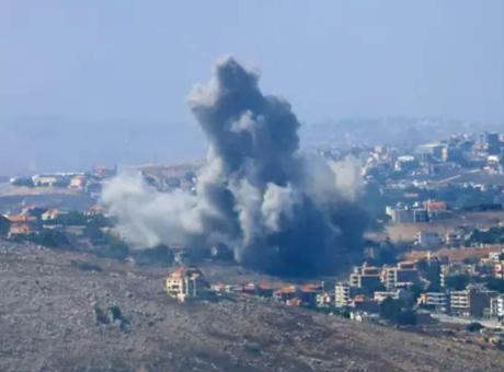 İsrail'in Beyrut'a Hava Saldırısı: Dumanlar Yükseliyor, Gelişmeler Bekleniyor