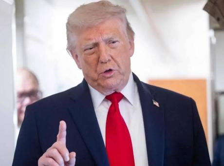 Trump'tan İran Açıklaması: 'Nükleer Silaha Sahip Olmayacağını Kabul Etti'