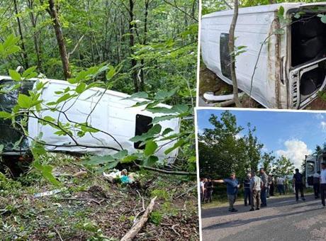 Ordu'da Kontrolden Çıkan Minibüs Uçuruma Düştü: 10 Yaralı