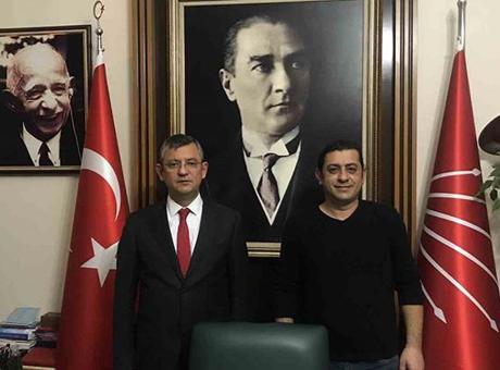 Manisa'da Rüşvet Soruşturmasında İki Yeni Gözaltı: Belediye Danışmanıyla İlişkili İsimler Yakalandı
