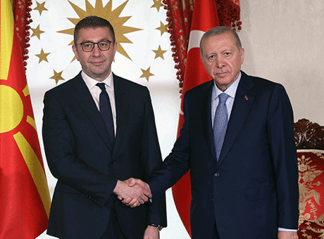 Cumhurbaşkanı Erdoğan, Kuzey Makedonya Başbakanı Mickoski ile Görüşme Gerçekleştirdi