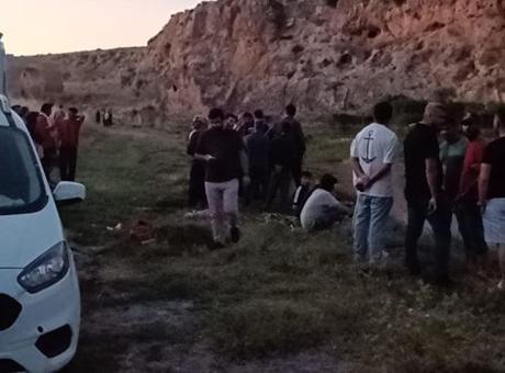 Göksu Çayı'nda Akıntıya Kapılan Genç İçin Arama Kurtarma Çalışmaları Sürüyor