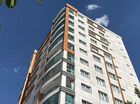 Diyarbakır'da Trajik Olay: 13 Yaşındaki Çocuk Balkonundan Düştü