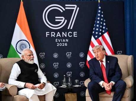 Trump: İsrail'in Kararlarında Dikkatli Olması Gerekiyor